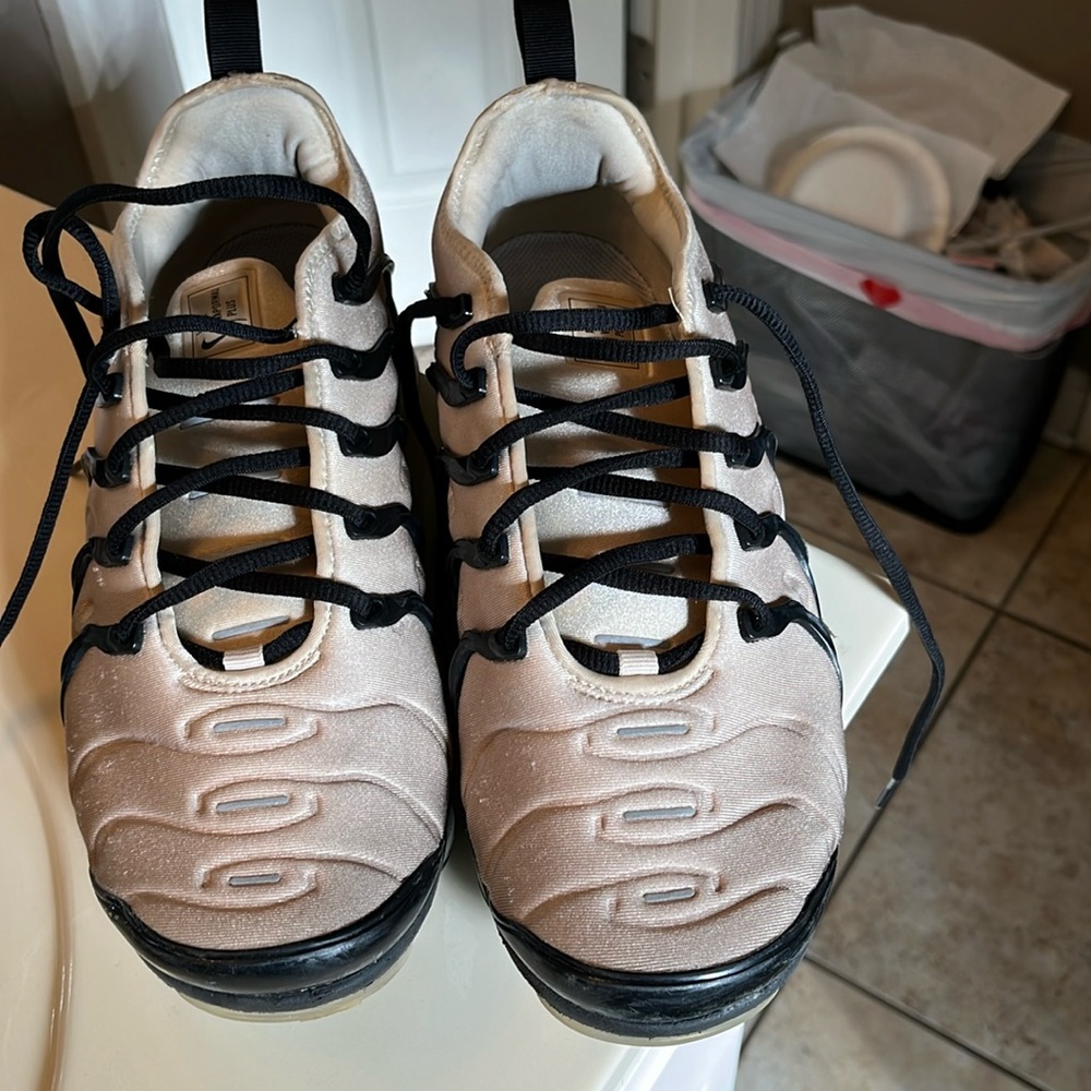 Vapormax plus